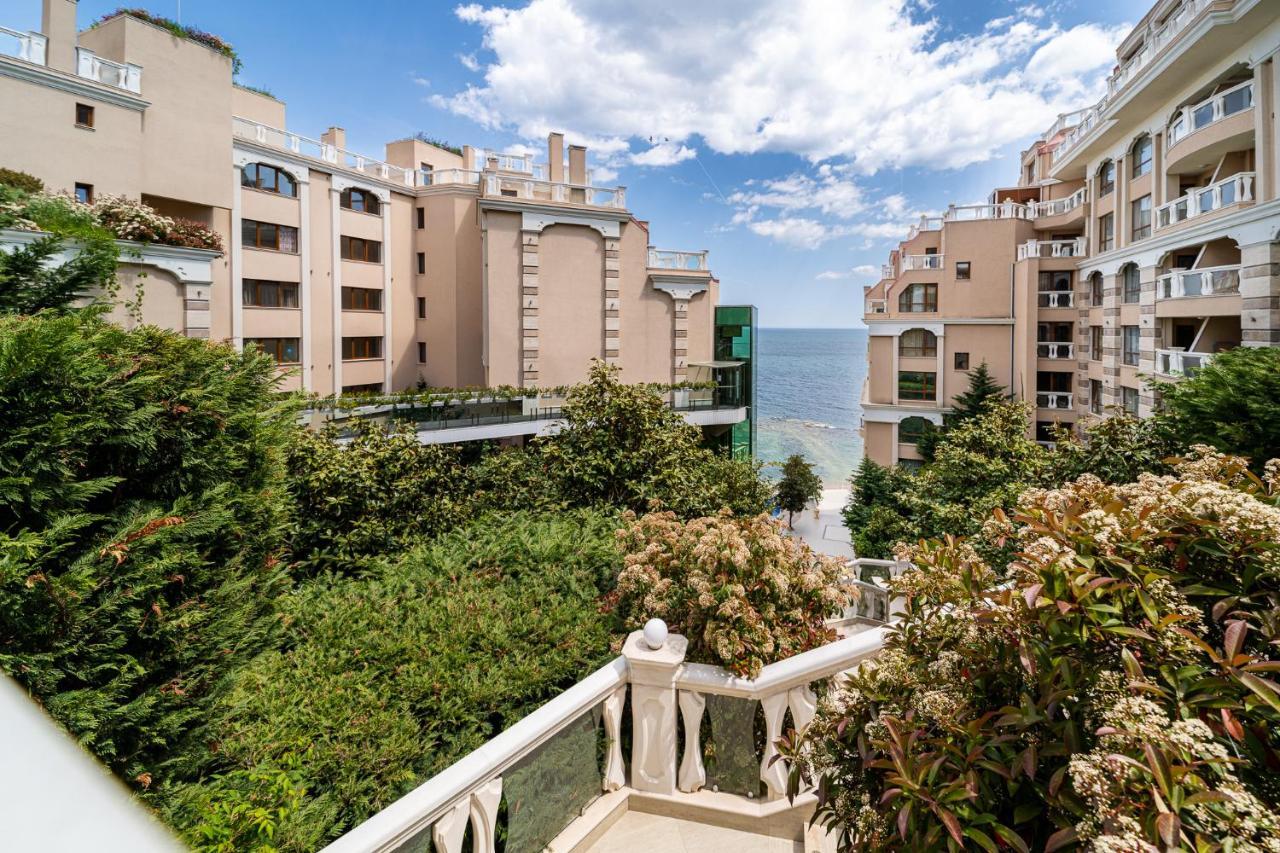 La Mer Luxury Apartments Golden Sands Exteriör bild