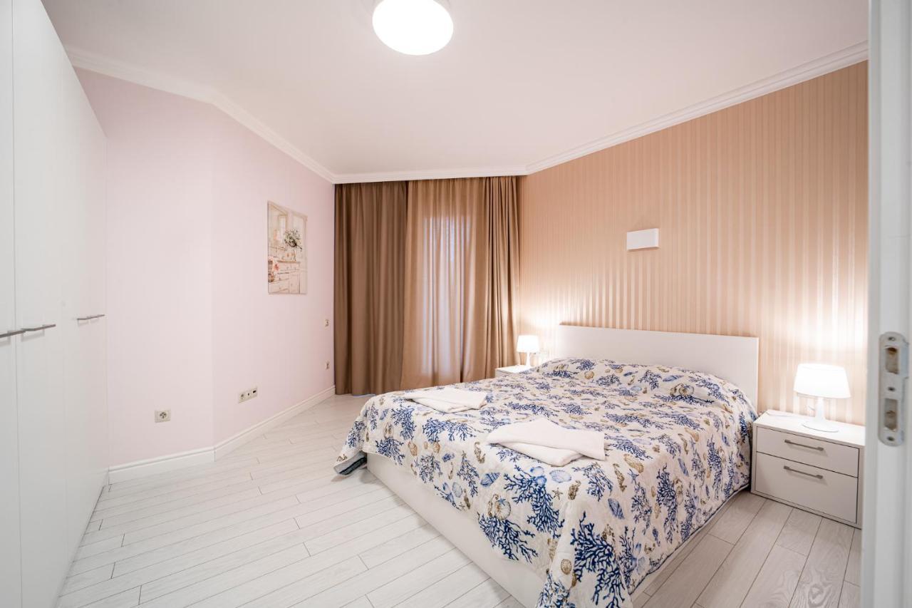La Mer Luxury Apartments Golden Sands Exteriör bild