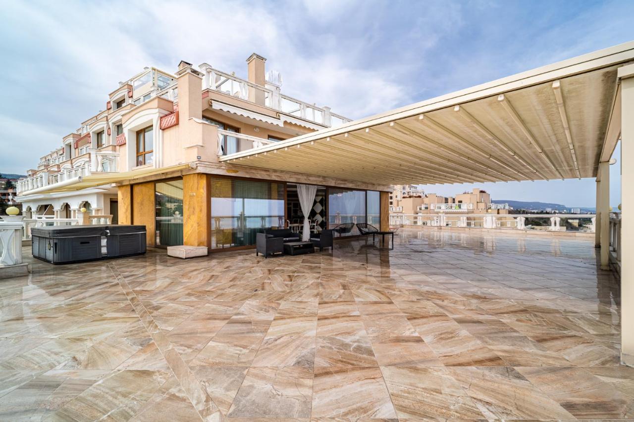 La Mer Luxury Apartments Golden Sands Exteriör bild