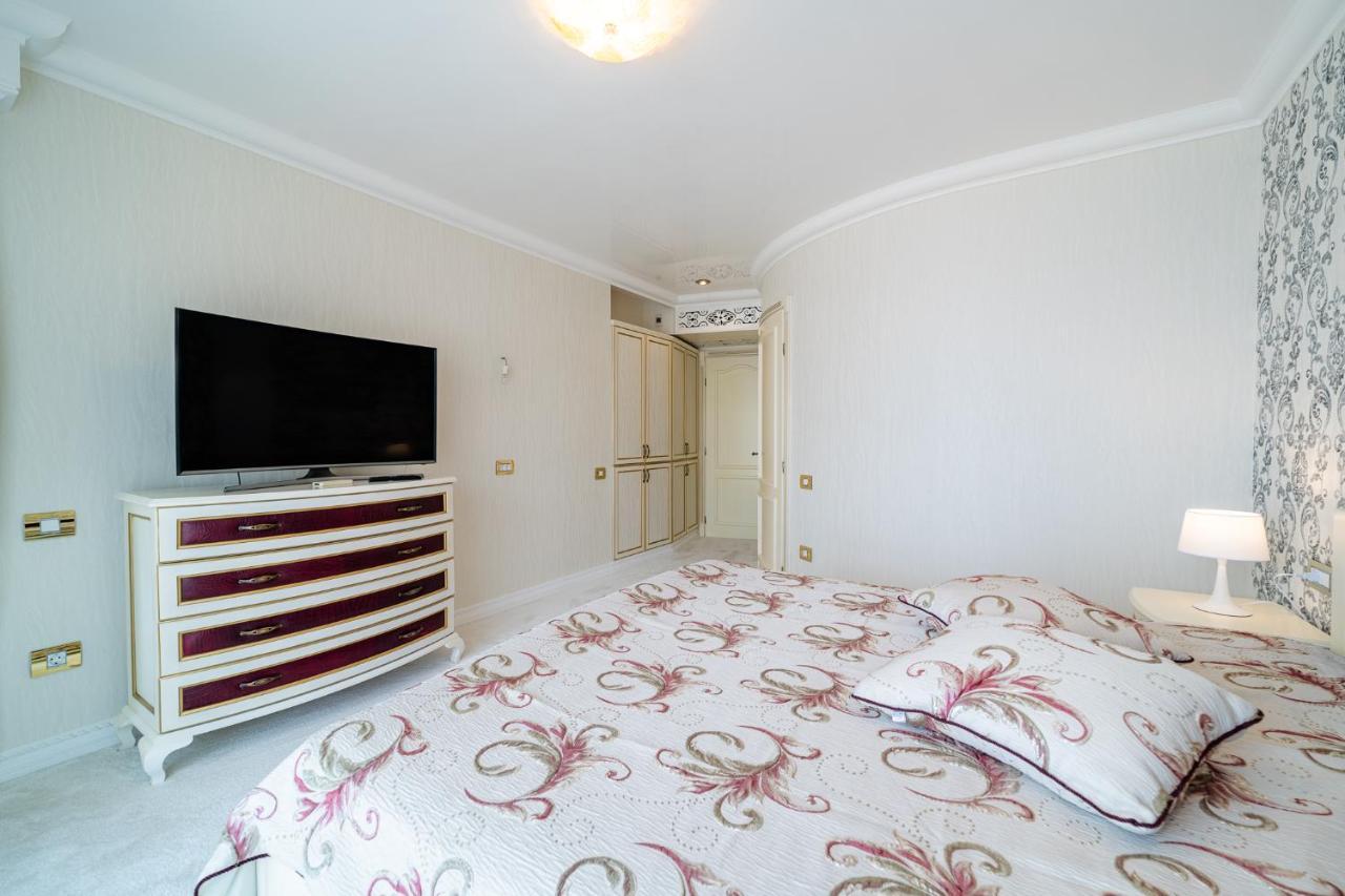 La Mer Luxury Apartments Golden Sands Exteriör bild